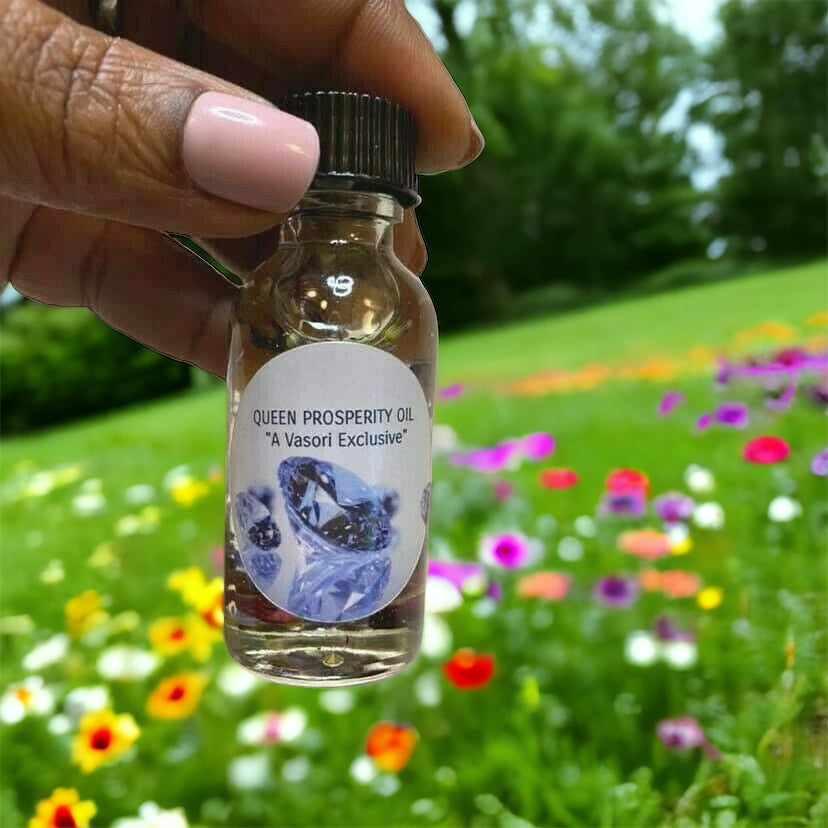 QUEEN PROSPERITY – HANDMADE CONJURE OIL FOR WOMEN WHO LEVEL UP